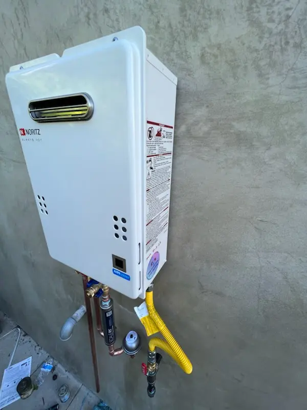 Tankless water heater installation for Lansdowne homes